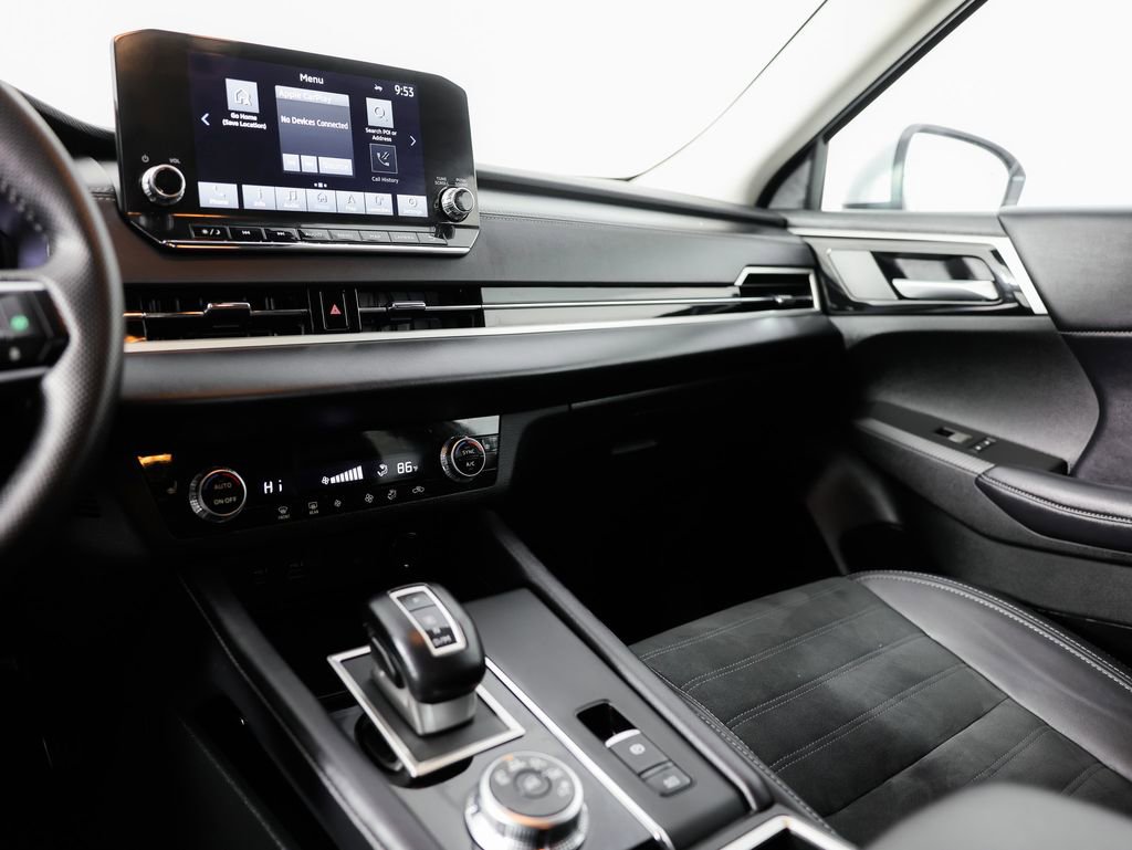 Used 2024 Mitsubishi Outlander SE image 34