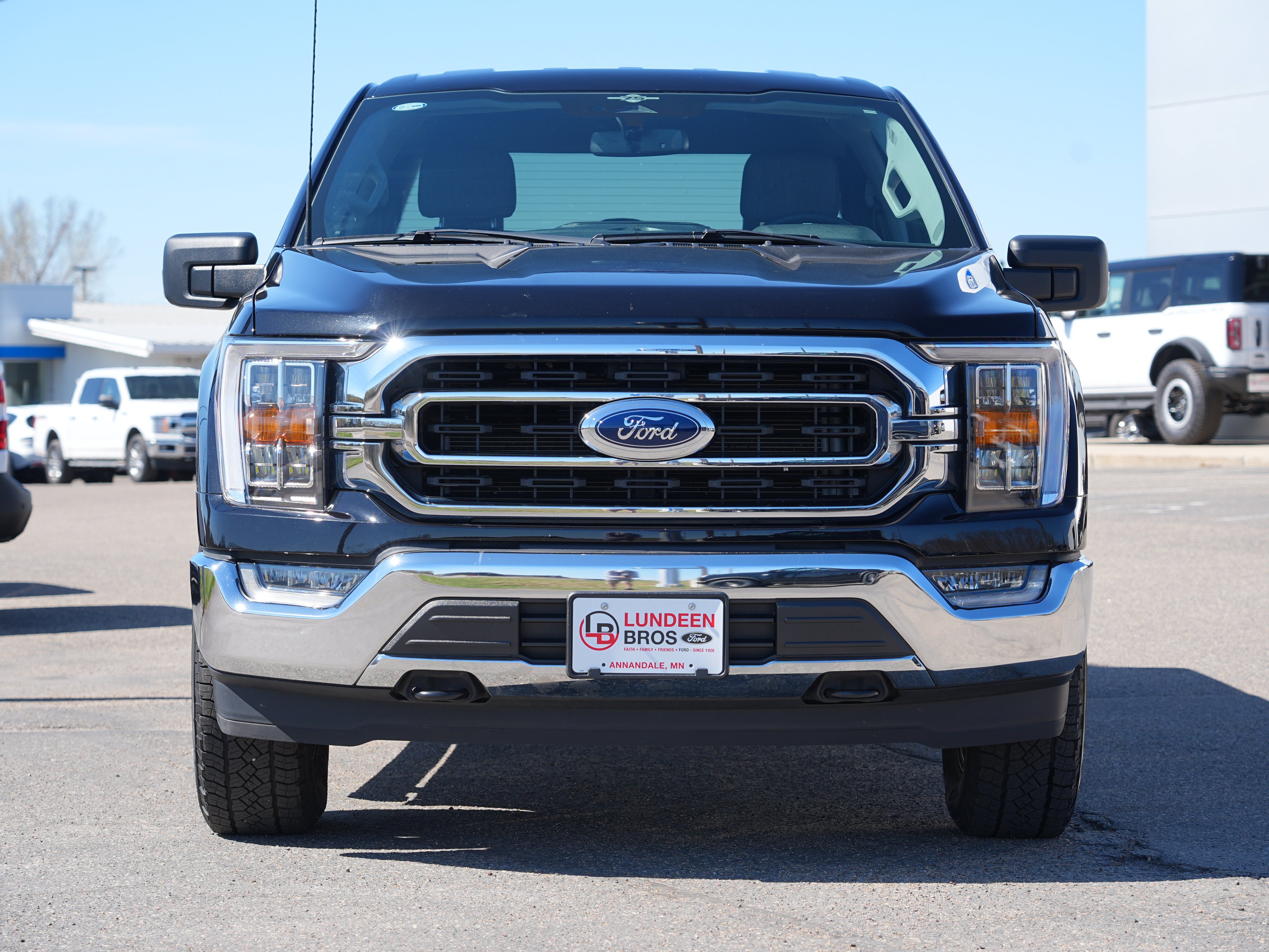 Used 2023 Ford F150 4x4 SuperCrew image 9