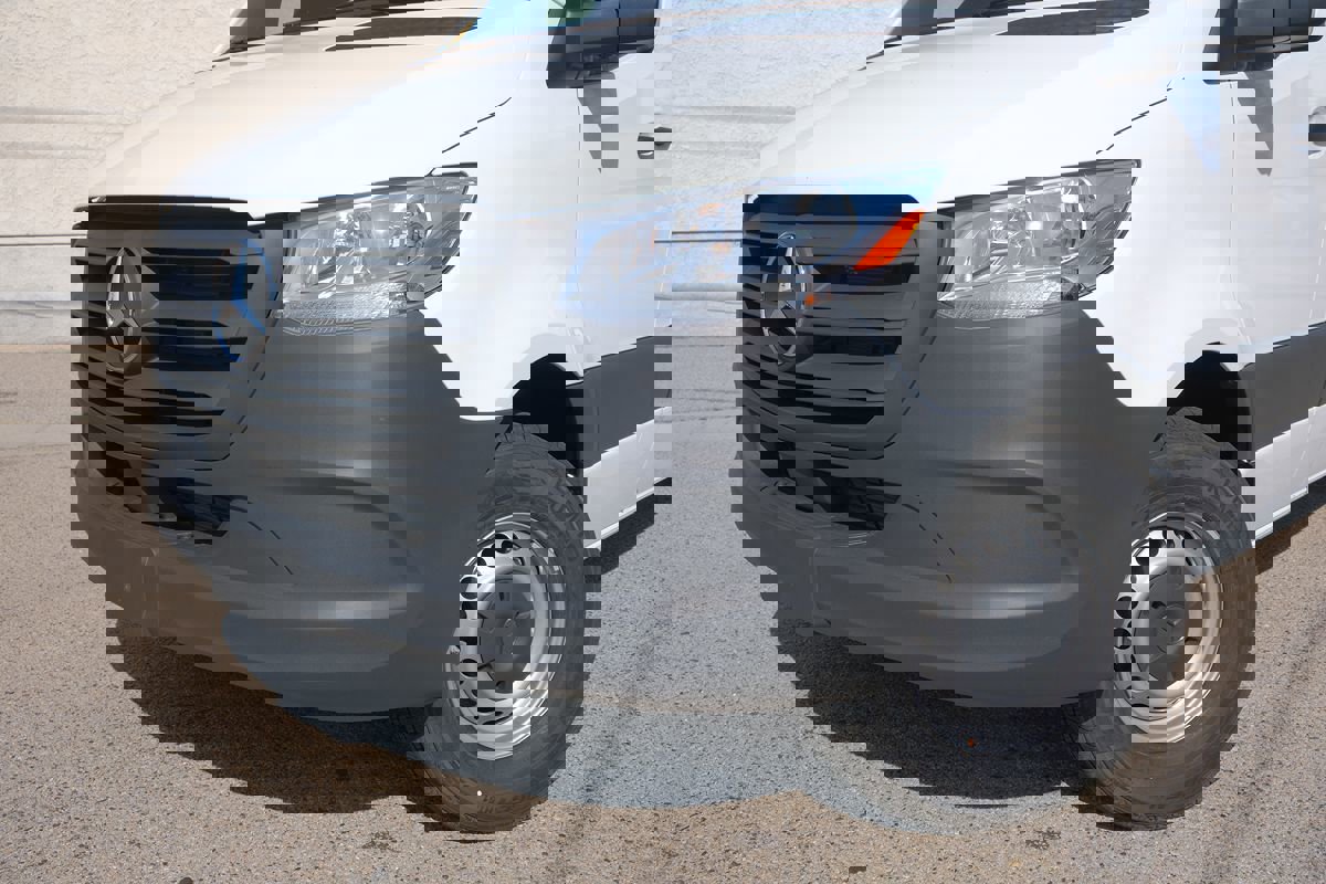 Used 2025 Mercedes-Benz Sprinter 2500 image 7