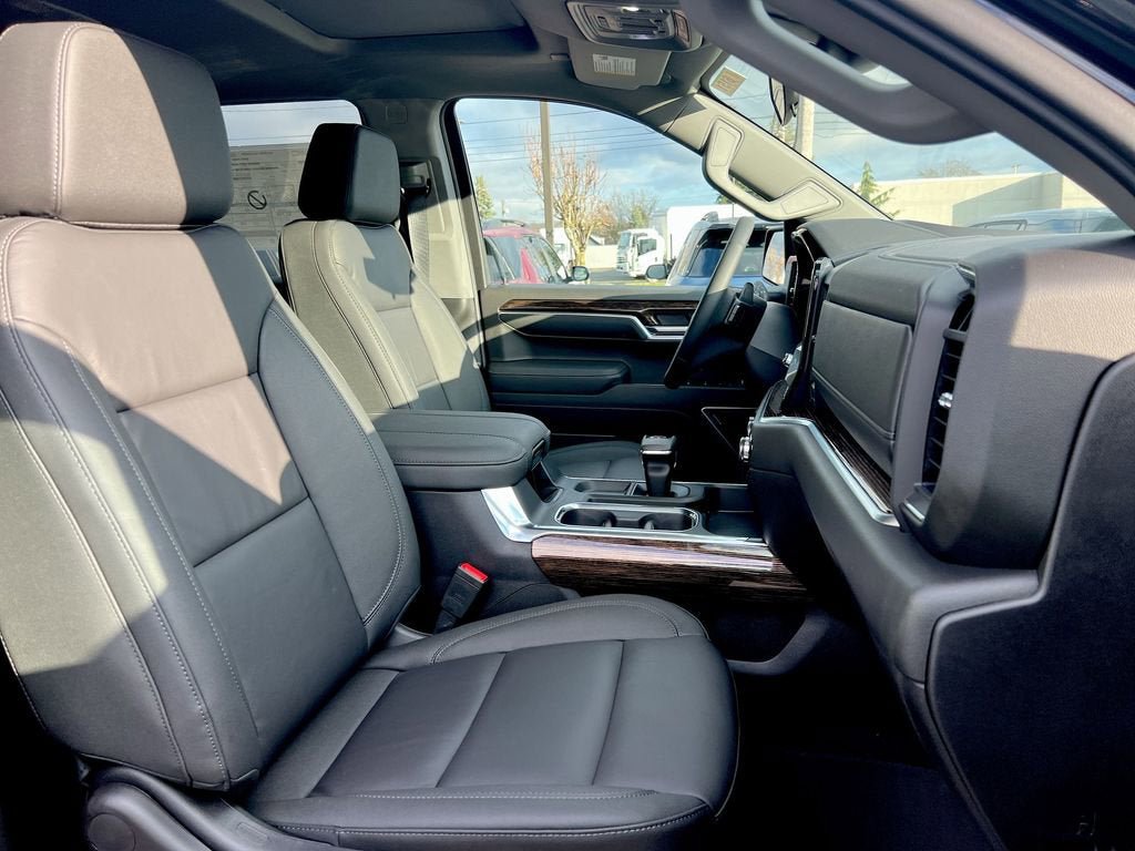 New 2026 GMC Sierra 1500 Elevation w/ Elevation Premium Package AWD/4WD image 51