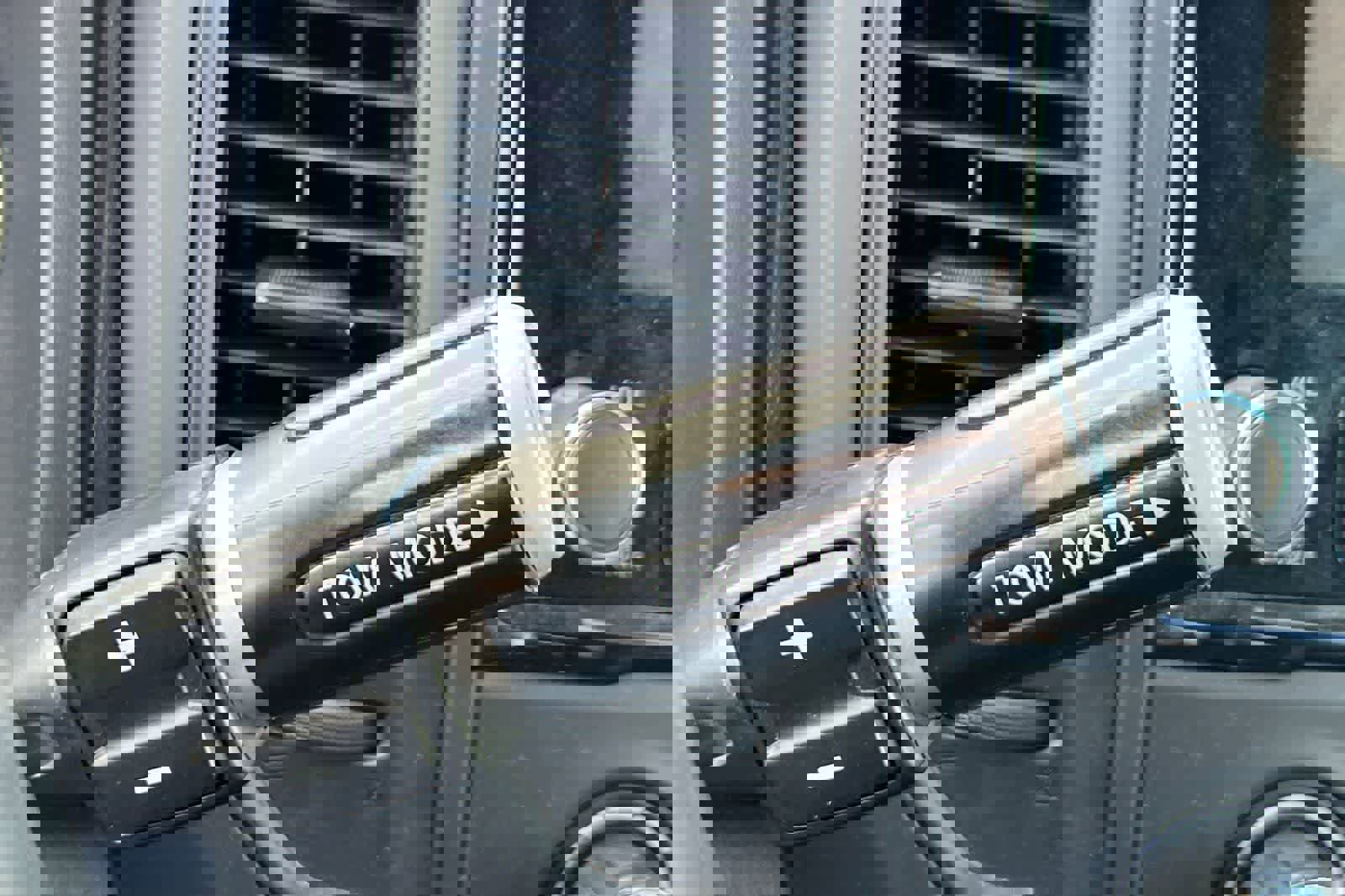 Used 2021 Nissan Titan S w/ S Utility Package image 22