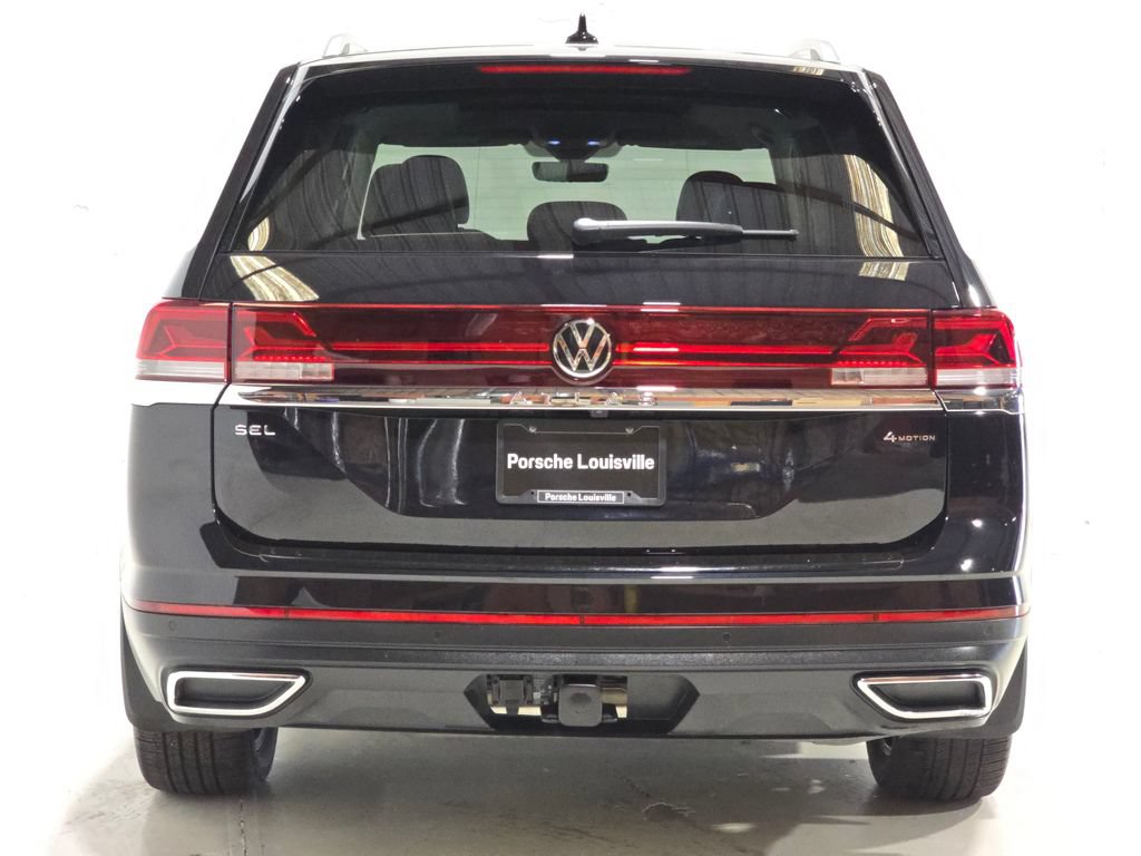 Used 2024 Volkswagen Atlas SEL AWD/4WD image 6