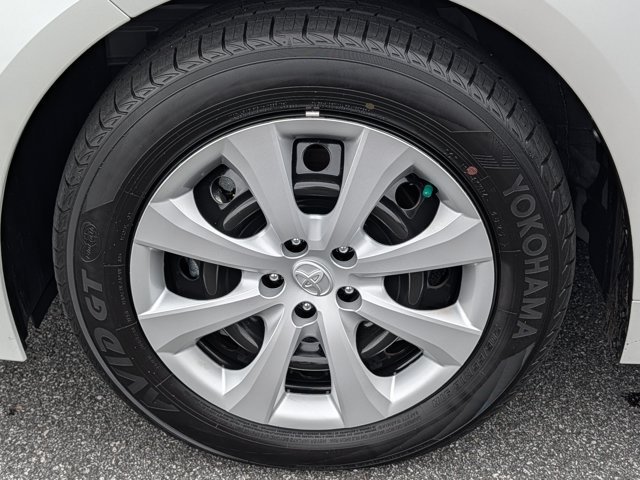 Used 2026 Toyota Corolla LE FWD image 11