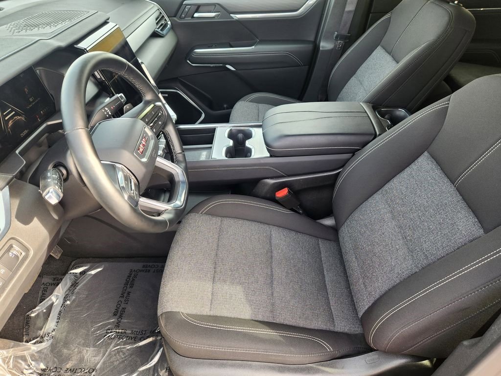 Used 2025 GMC Acadia Elevation FWD image 14