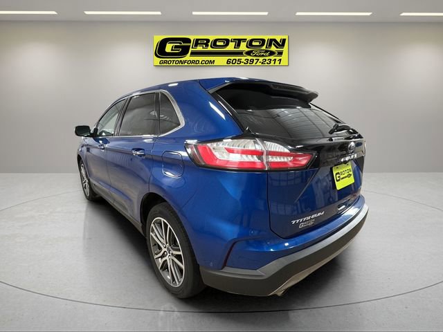 Used 2021 Ford Edge Titanium w/ Equipment Group 301A image 3