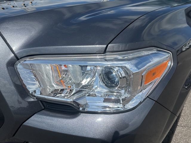 Used 2023 Toyota Tacoma SR AWD/4WD image 9