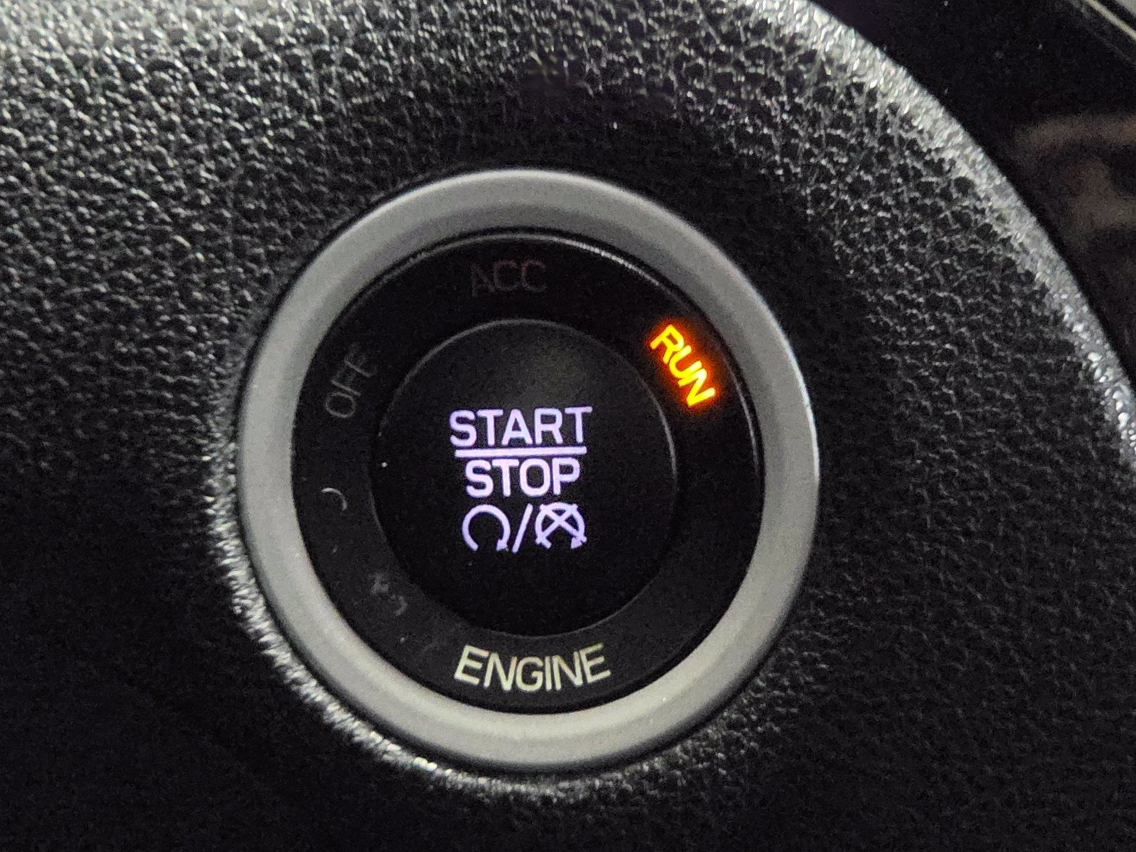 Used 2015 Chrysler 300 S RWD image 29