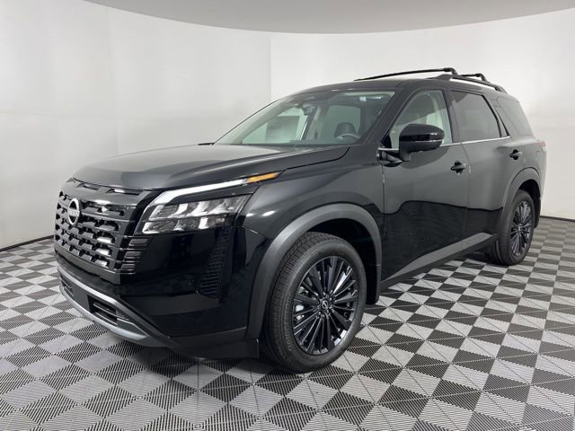 New 2026 Nissan Pathfinder SL w/ SL Premium Package AWD/4WD image 5