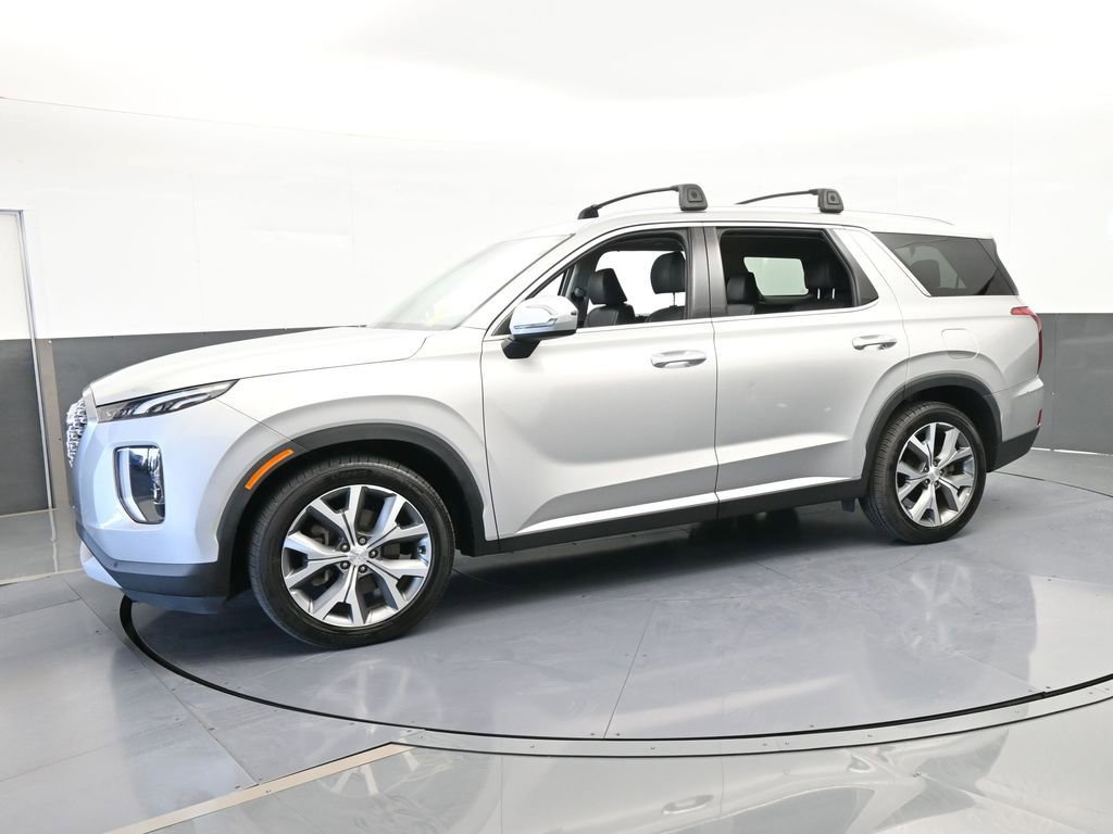 Used 2022 Hyundai Palisade SEL w/ Premium Package image 2