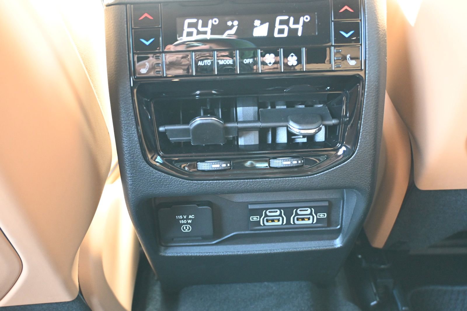 New 2025 Jeep Grand Cherokee L Summit w/ Obsidian Package image 22