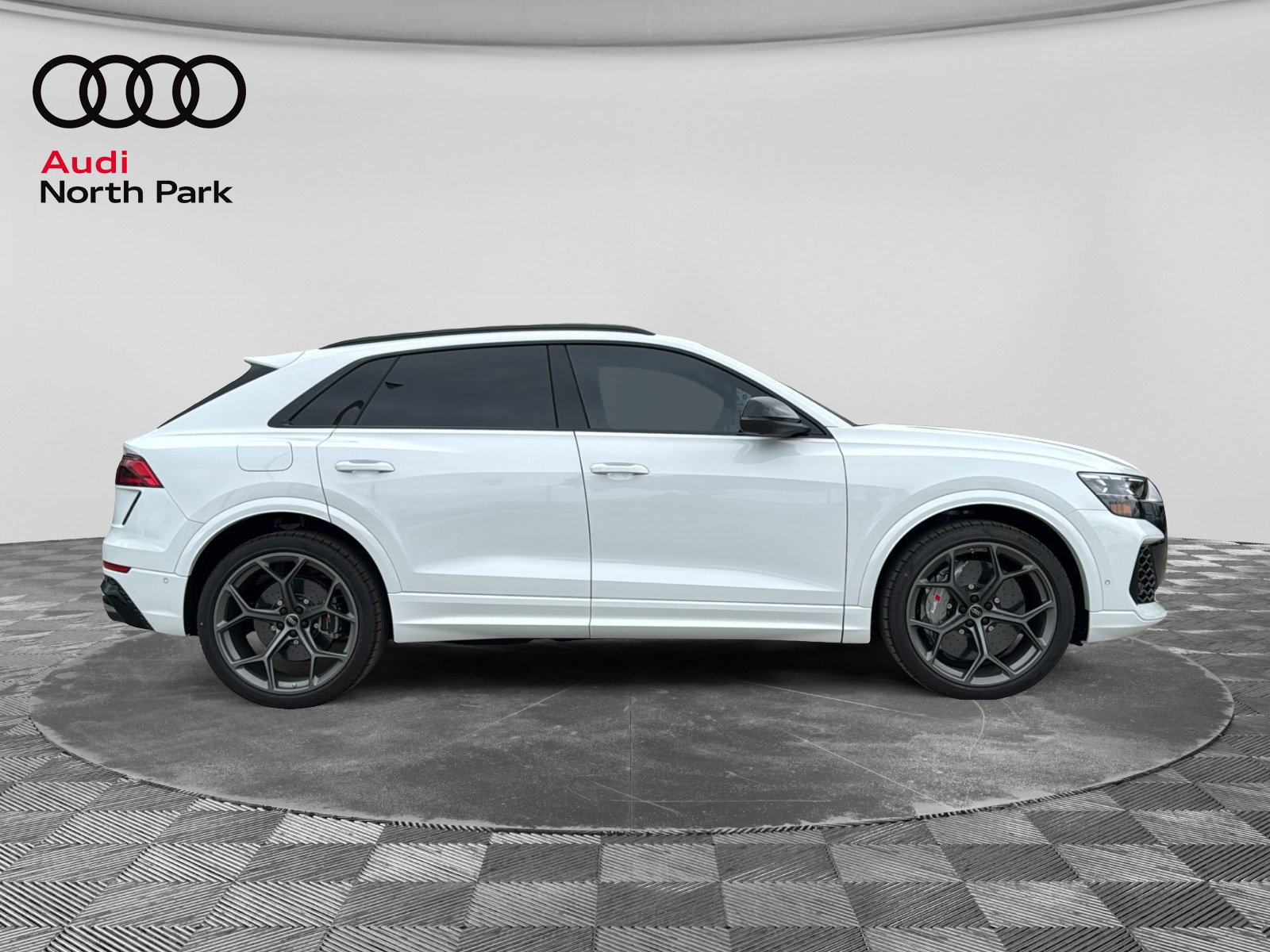 New 2026 Audi RS Q8 performance AWD/4WD image 9