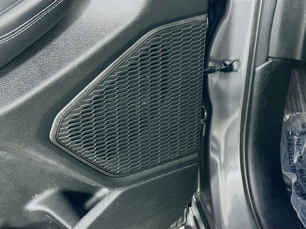 Certified 2025 Jeep Grand Cherokee Limited w/ MOPAR Finishing Package image 30