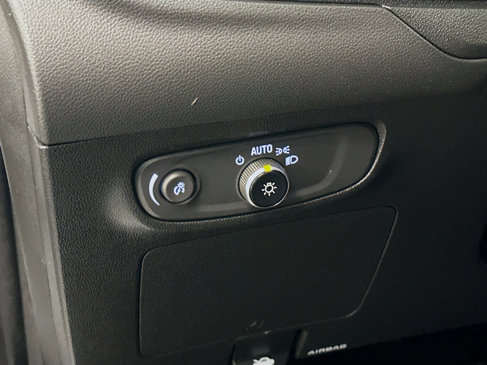 Used 2025 Buick Encore GX Preferred image 17