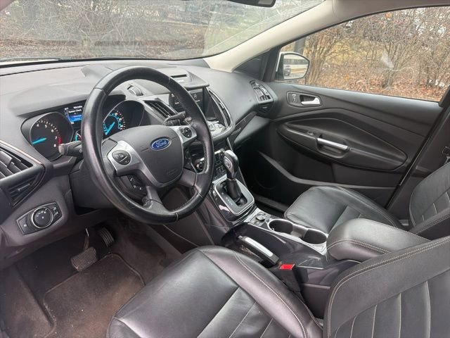 Used 2014 Ford Escape Titanium w/ Equipment Group 401A image 10