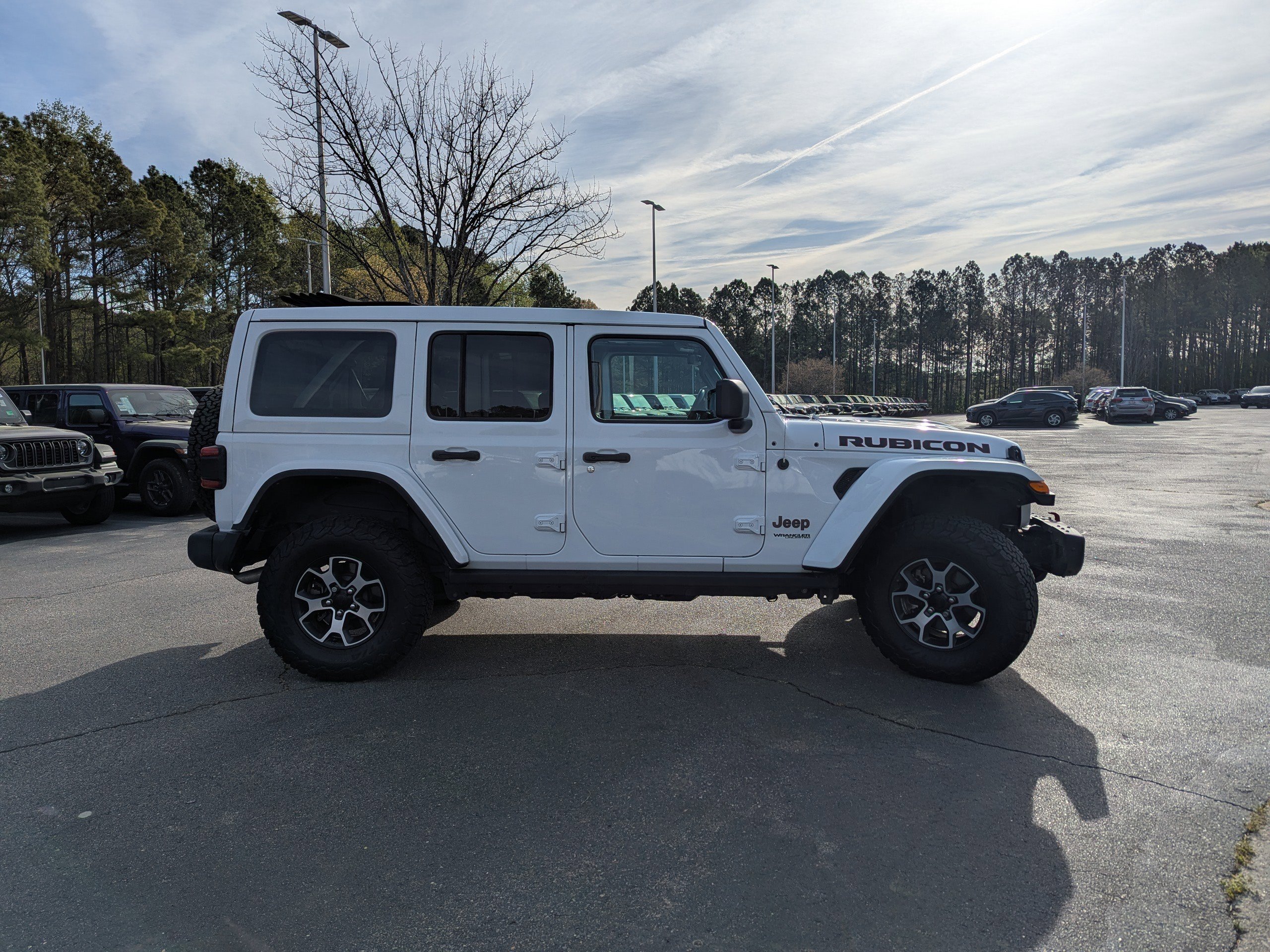 Certified 2022 Jeep Wrangler Unlimited Rubicon w/ Steel Bumper Group image 4