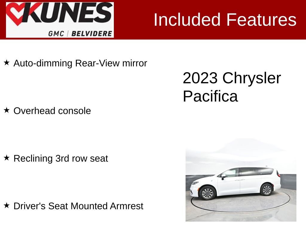 Used 2023 Chrysler Pacifica Touring-L FWD image 3