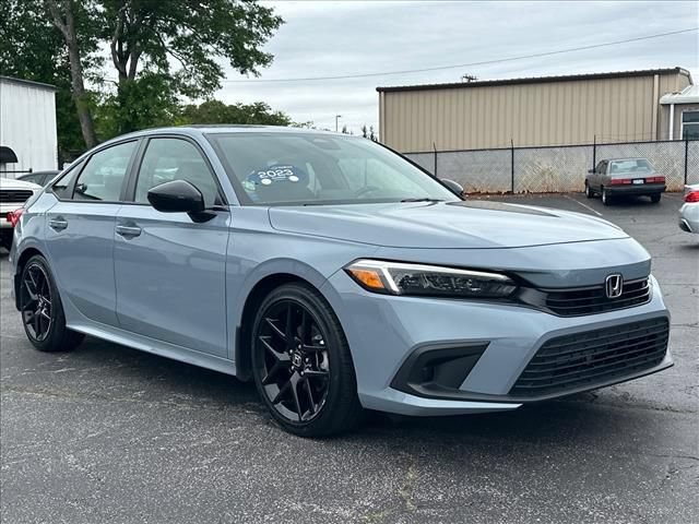 Used 2023 Honda Civic Sport image 2
