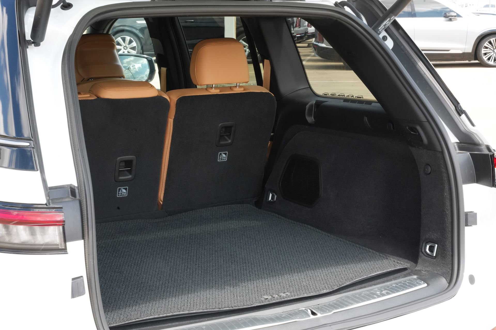 Used 2025 Jeep Grand Cherokee Summit image 23