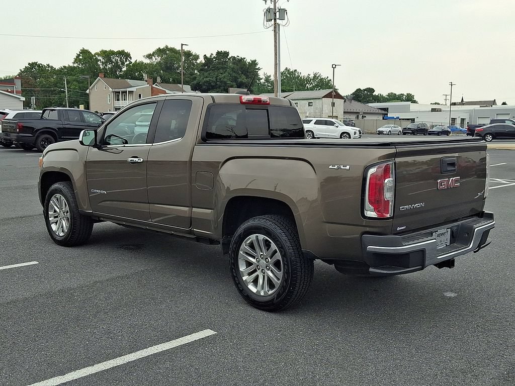 Used 2016 GMC Canyon SLT w/ Driver Alert Package AWD/4WD image 4