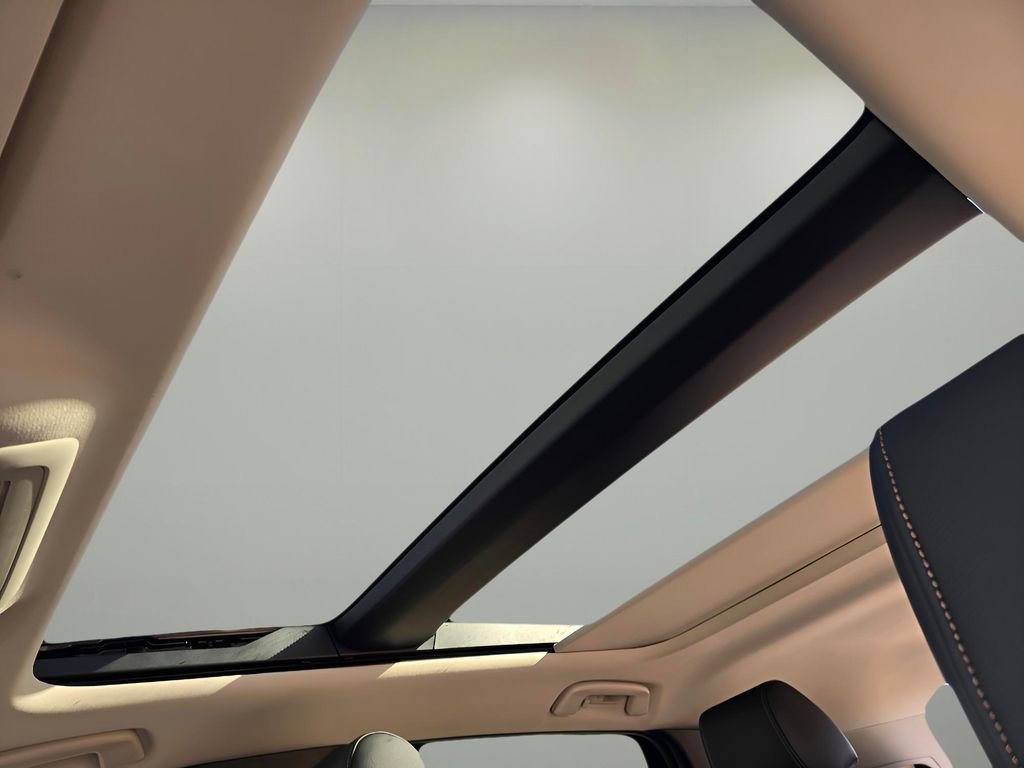 New 2025 MAZDA CX-90 Plug-In Hybrid w/Premium Sport image 22