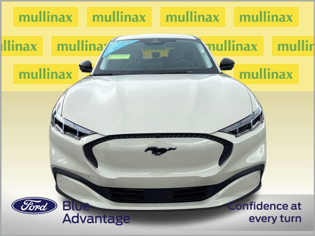 Used 2025 Ford Mustang Mach-E Select w/ Comfort Package Lite AWD/4WD image 11