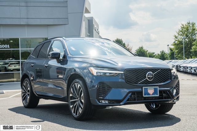 New 2026 Volvo XC60 B5 Ultra w/ Protection Package Premier AWD/4WD image 1