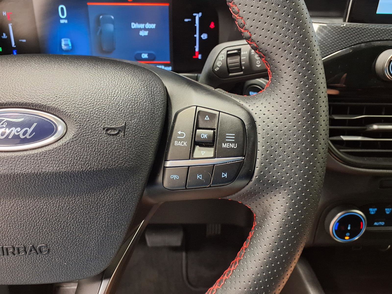 Used 2025 Ford Escape ST-Line AWD/4WD image 20