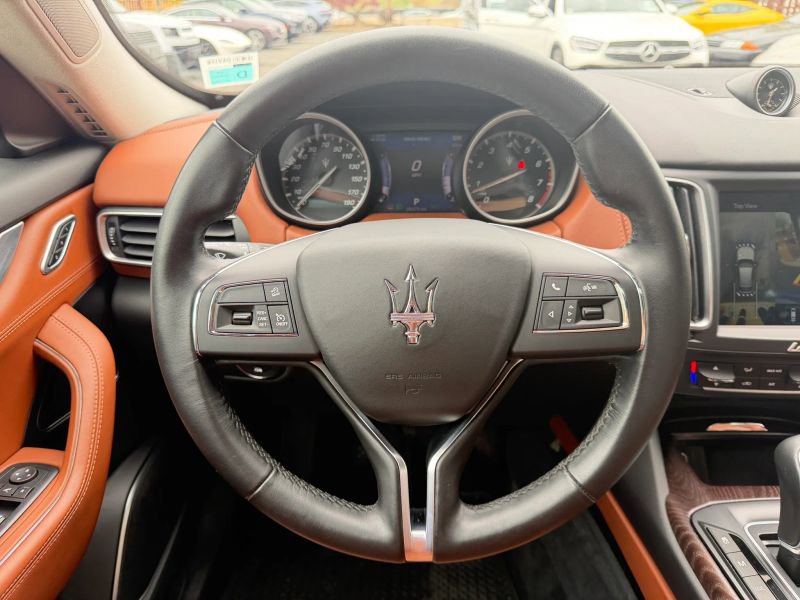 Used 2017 Maserati Levante w/ Luxury Package image 19