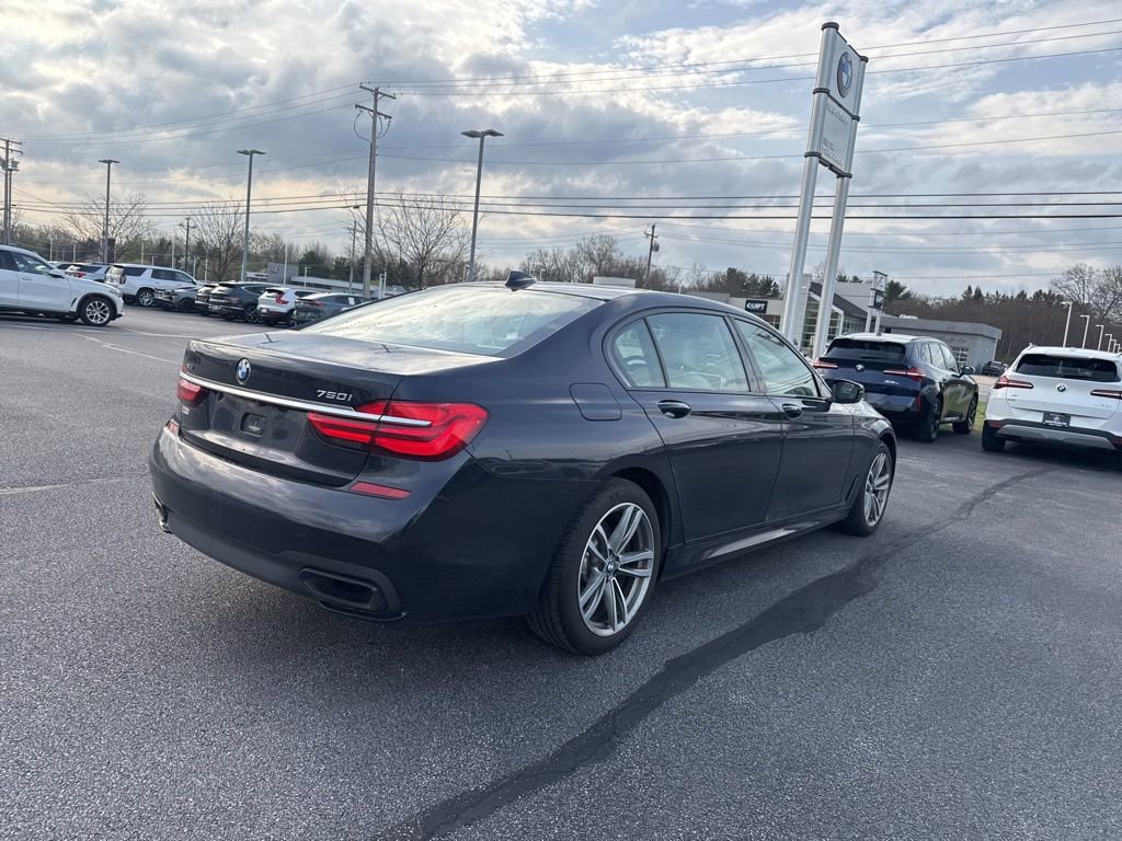 Used 2018 BMW 750i xDrive AWD/4WD image 24
