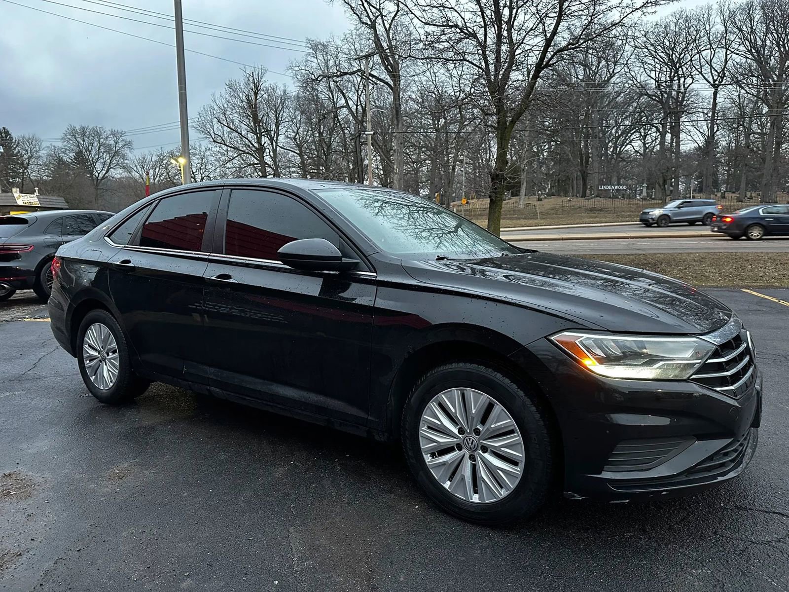 Used 2019 Volkswagen Jetta S image 4