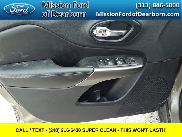 Used 2021 Jeep Cherokee Latitude Lux image 8