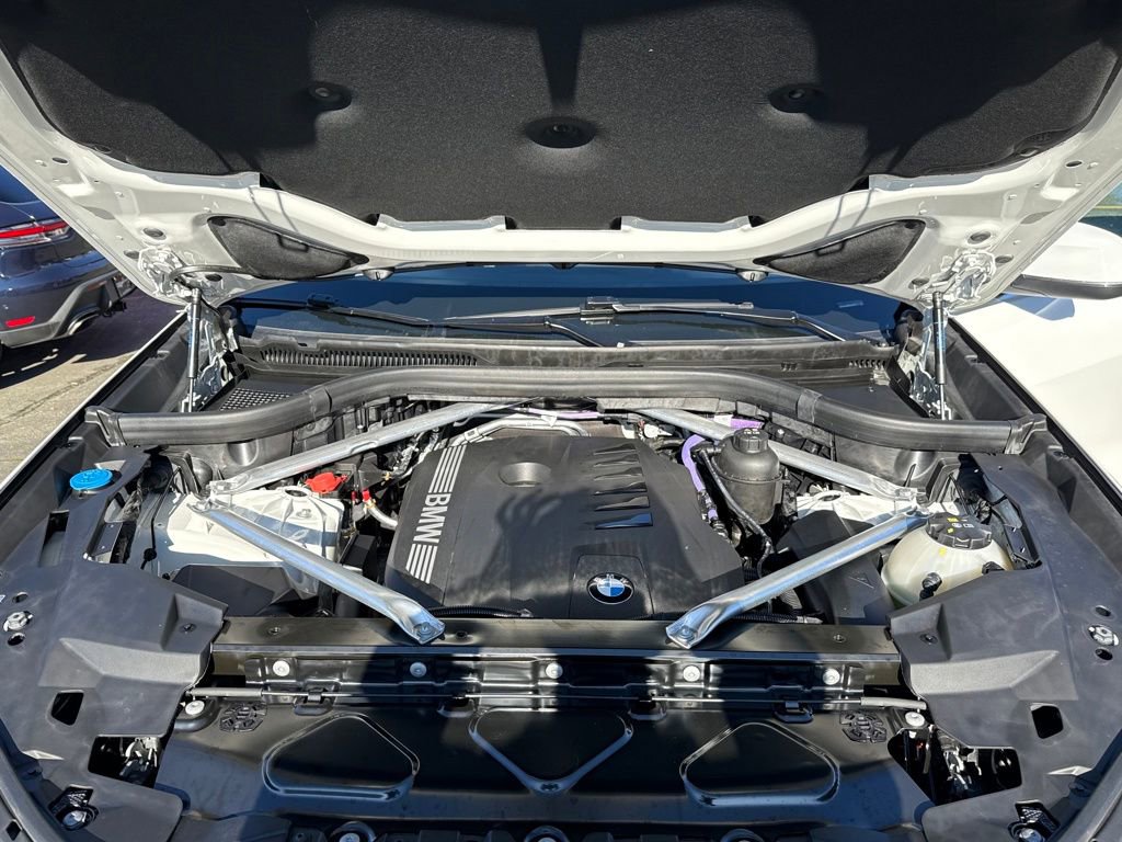 Used 2025 BMW X5 xDrive40i image 24