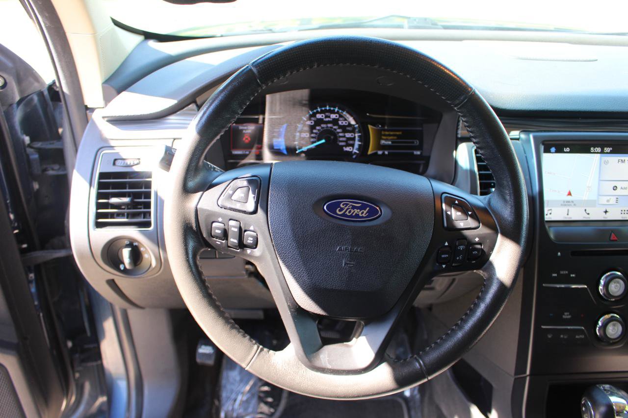 Used 2017 Ford Flex SEL w/ Equipment Group 202A FWD image 20