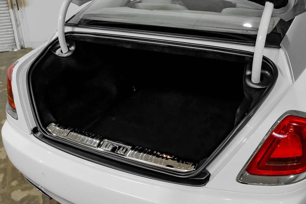 Used 2016 Rolls-Royce Wraith RWD image 42