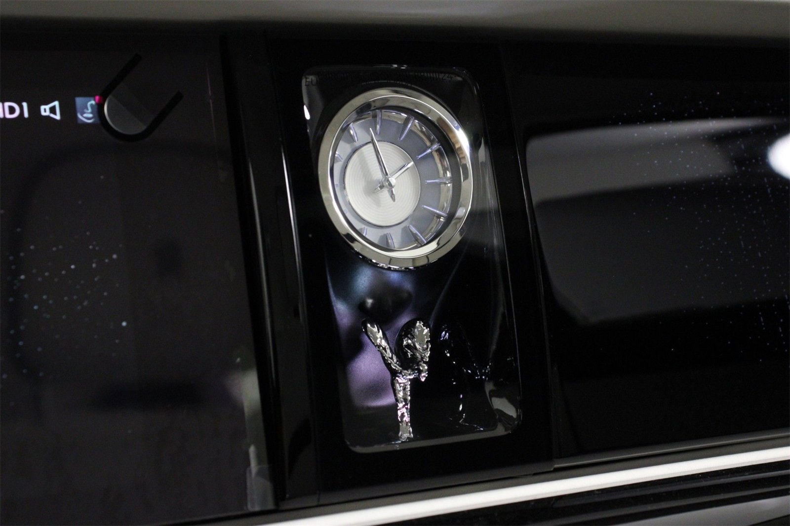 New 2025 Rolls-Royce Ghost image 8