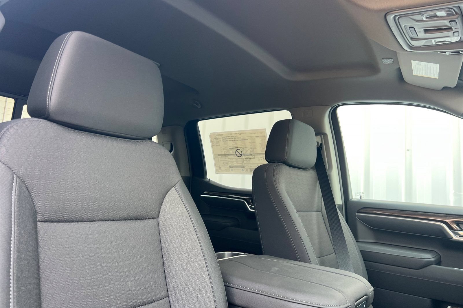 New 2026 Chevrolet Silverado 1500 LT w/ All Star Edition Plus AWD/4WD image 13