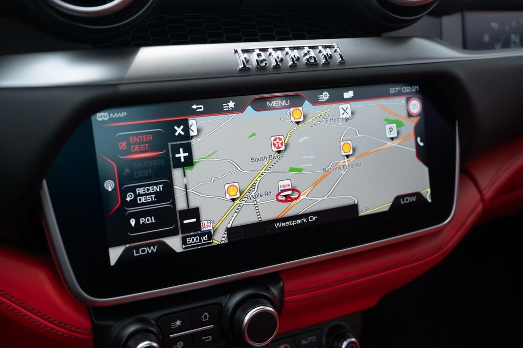 Used 2022 Ferrari Portofino M RWD image 46