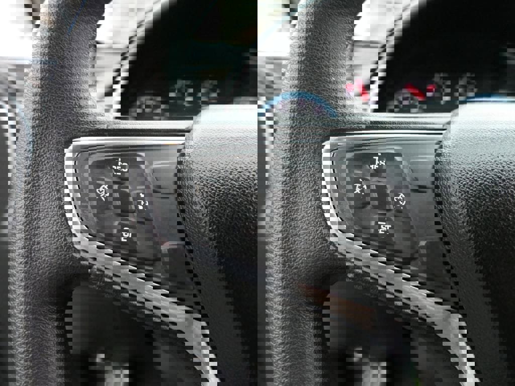 Used 2016 Chevrolet Malibu LS image 15