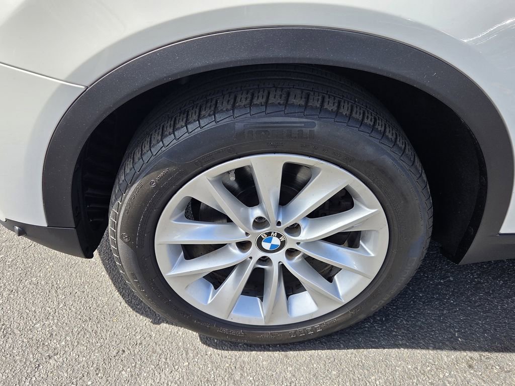 Used 2017 BMW X3 xDrive28i AWD/4WD image 15