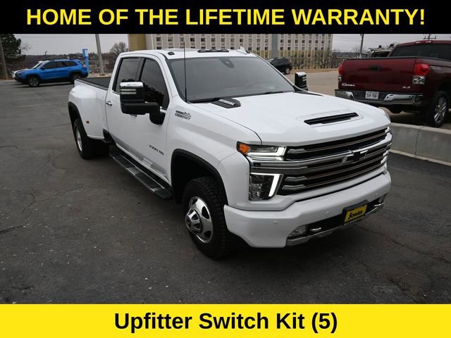 Used 2022 Chevrolet Silverado 3500 High Country w/ Snow Plow Prep/Camper Package image 36