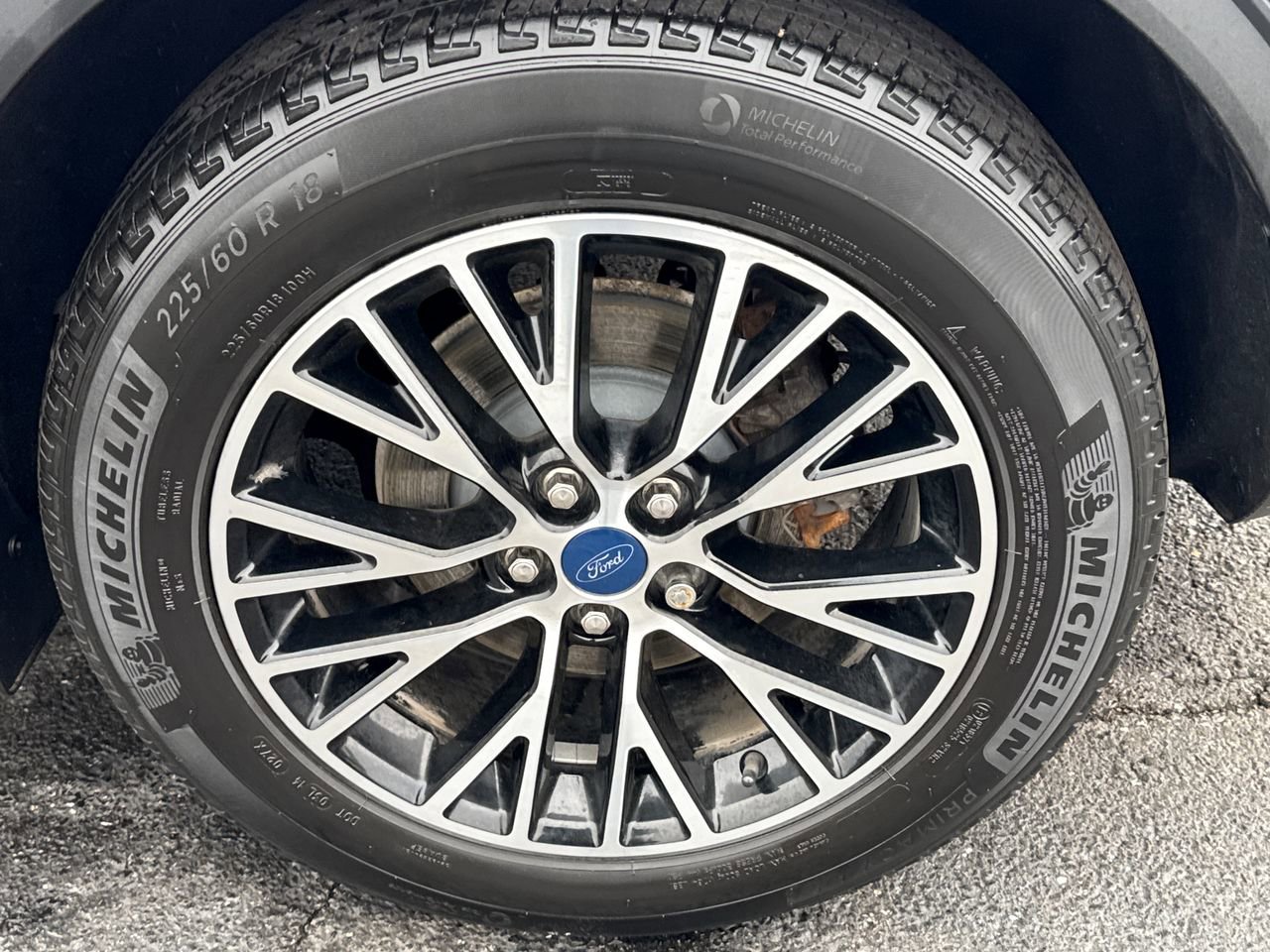 Used 2022 Ford Escape SE image 12