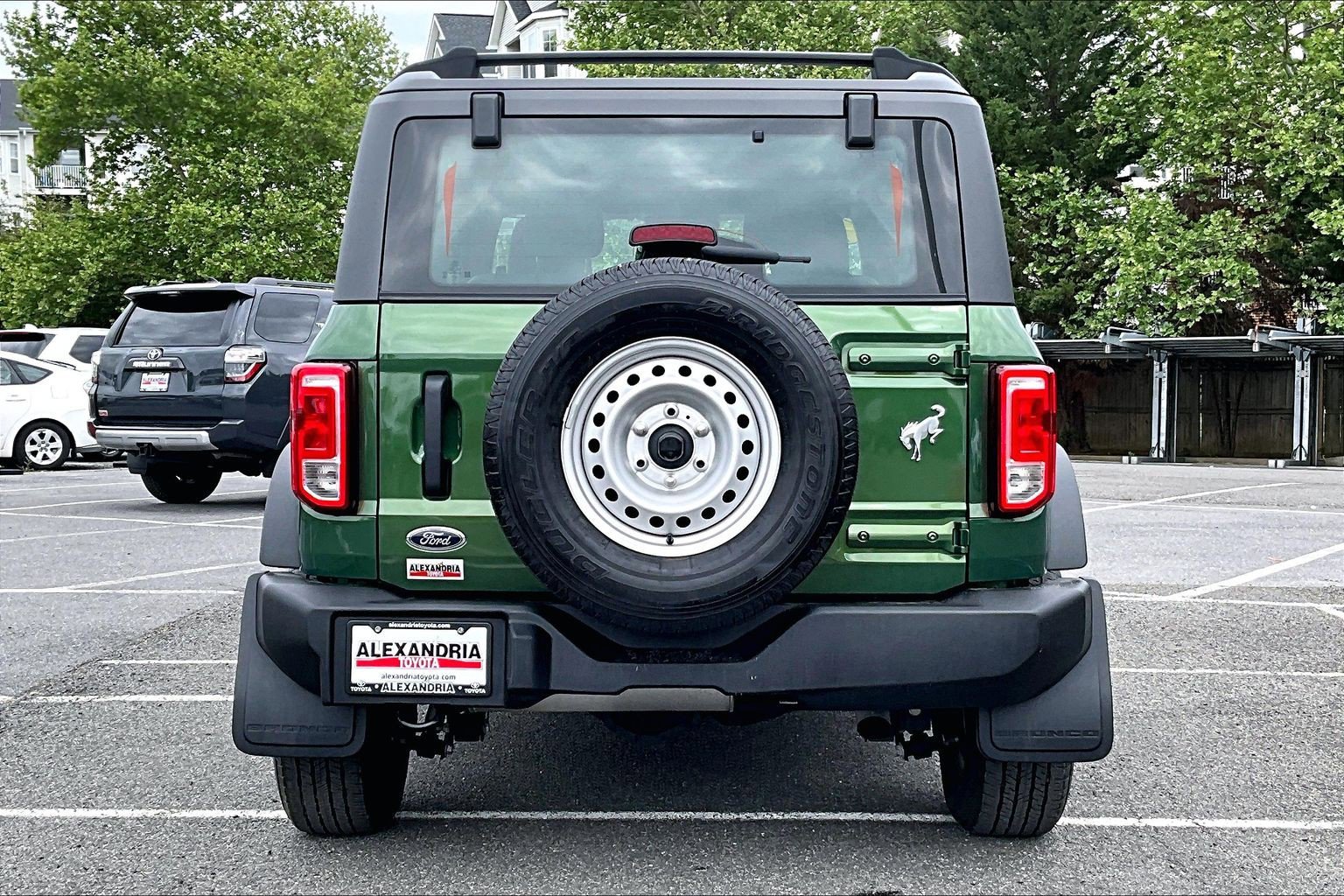 Used 2022 Ford Bronco 2-Door AWD/4WD image 4