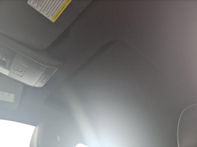 Used 2022 Volkswagen Atlas Cross Sport SE w/ Panoramic Sunroof Package AWD/4WD image 9