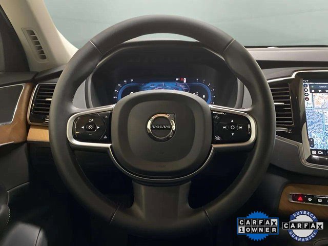 Used 2025 Volvo XC90 B6 Plus image 11