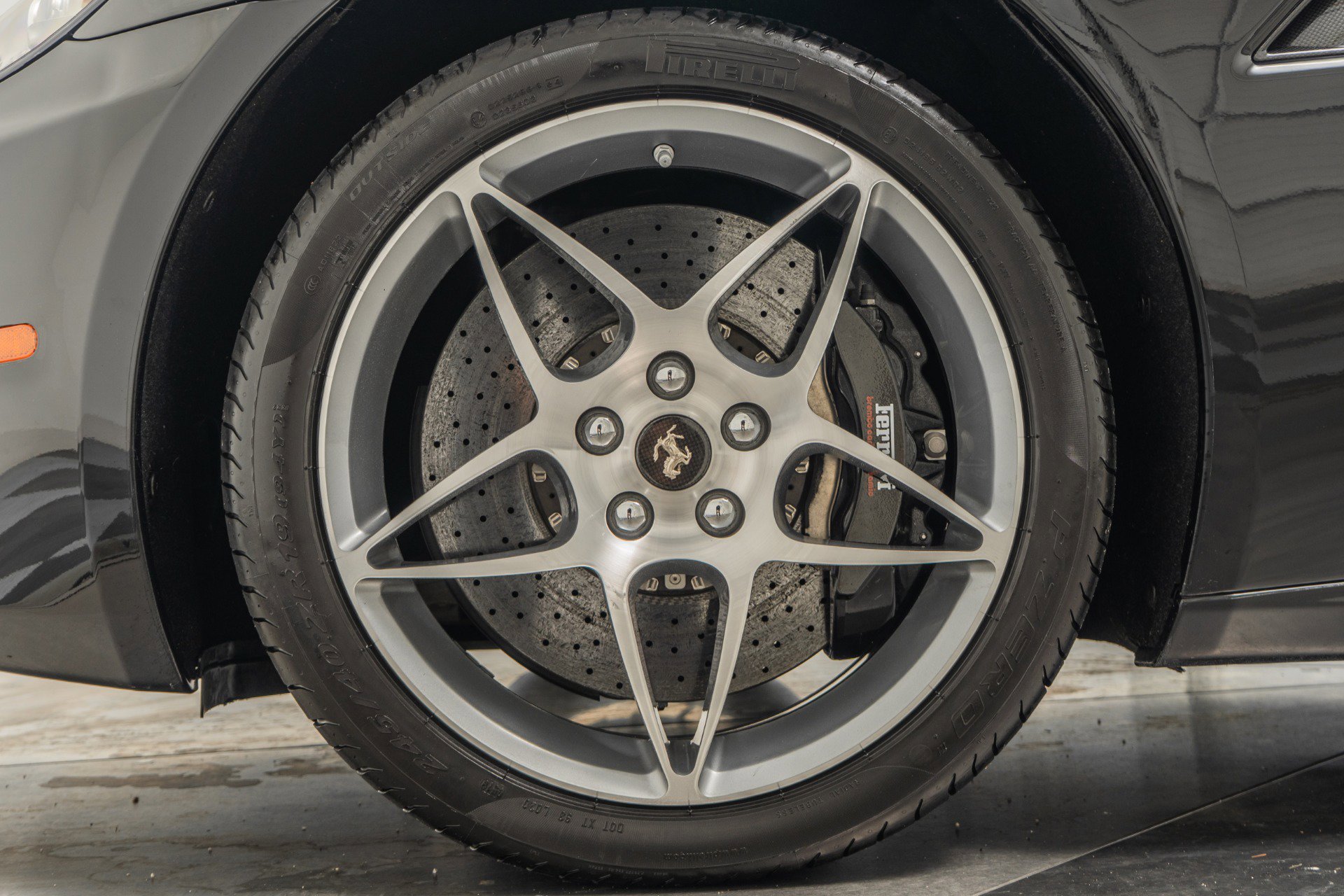 Used 2011 Ferrari California image 10