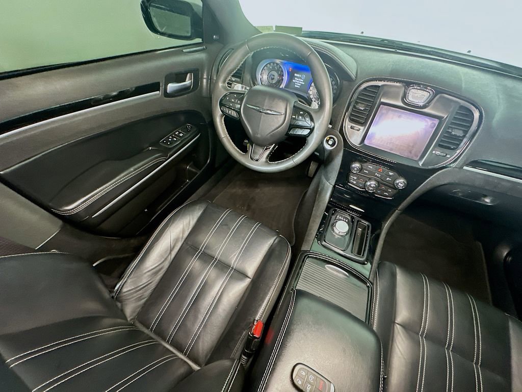 Used 2022 Chrysler 300 S image 9
