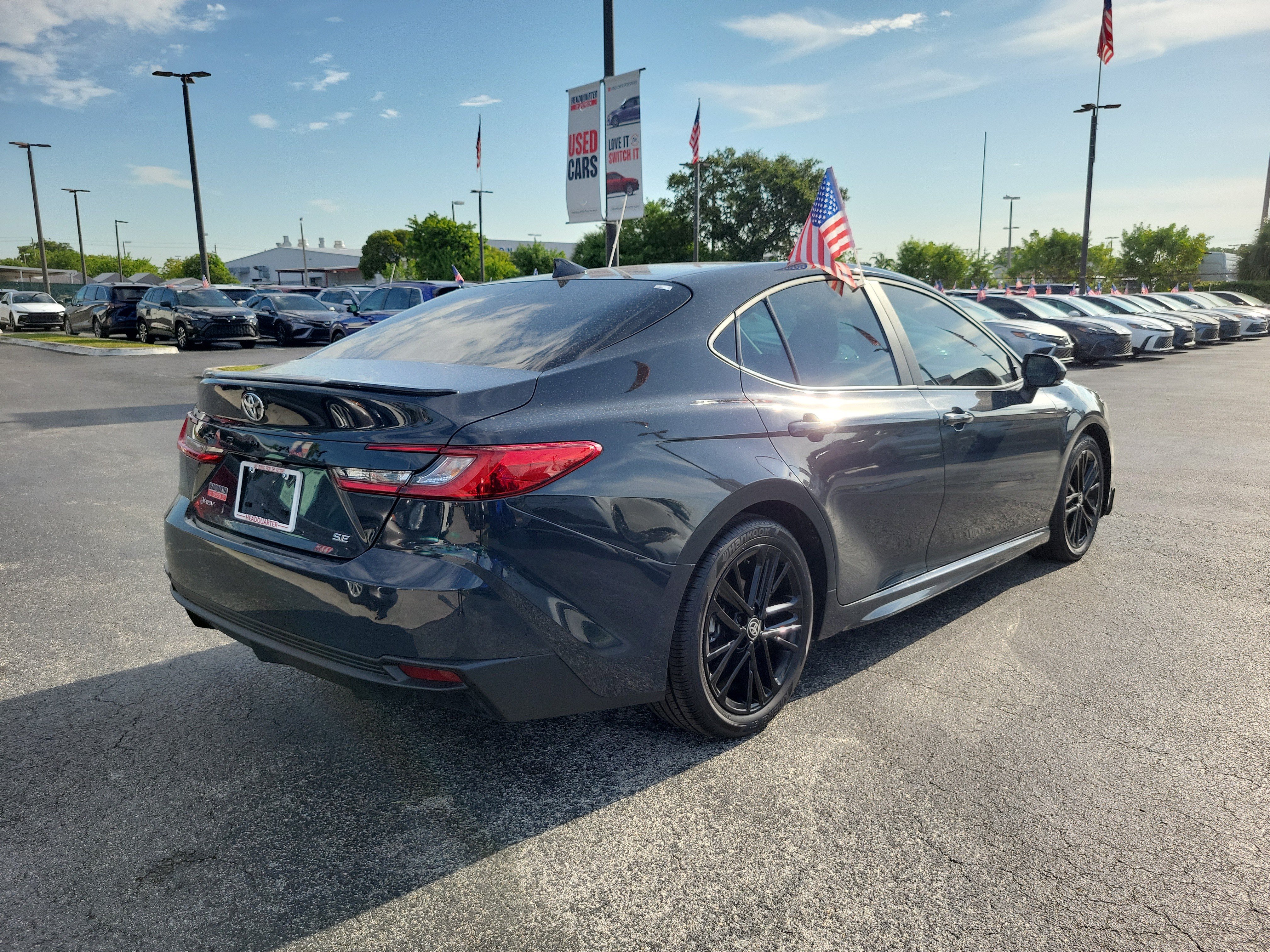 Used 2026 Toyota Camry SE FWD image 12