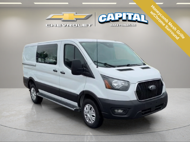 Used 2025 Ford Transit 250 Low Roof w/ Exterior Upgrade Package RWD image 9