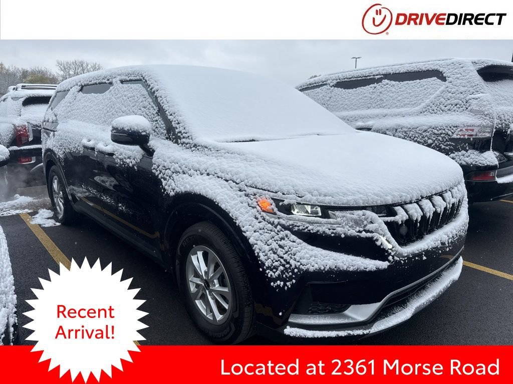 Used 2024 Kia Carnival LX