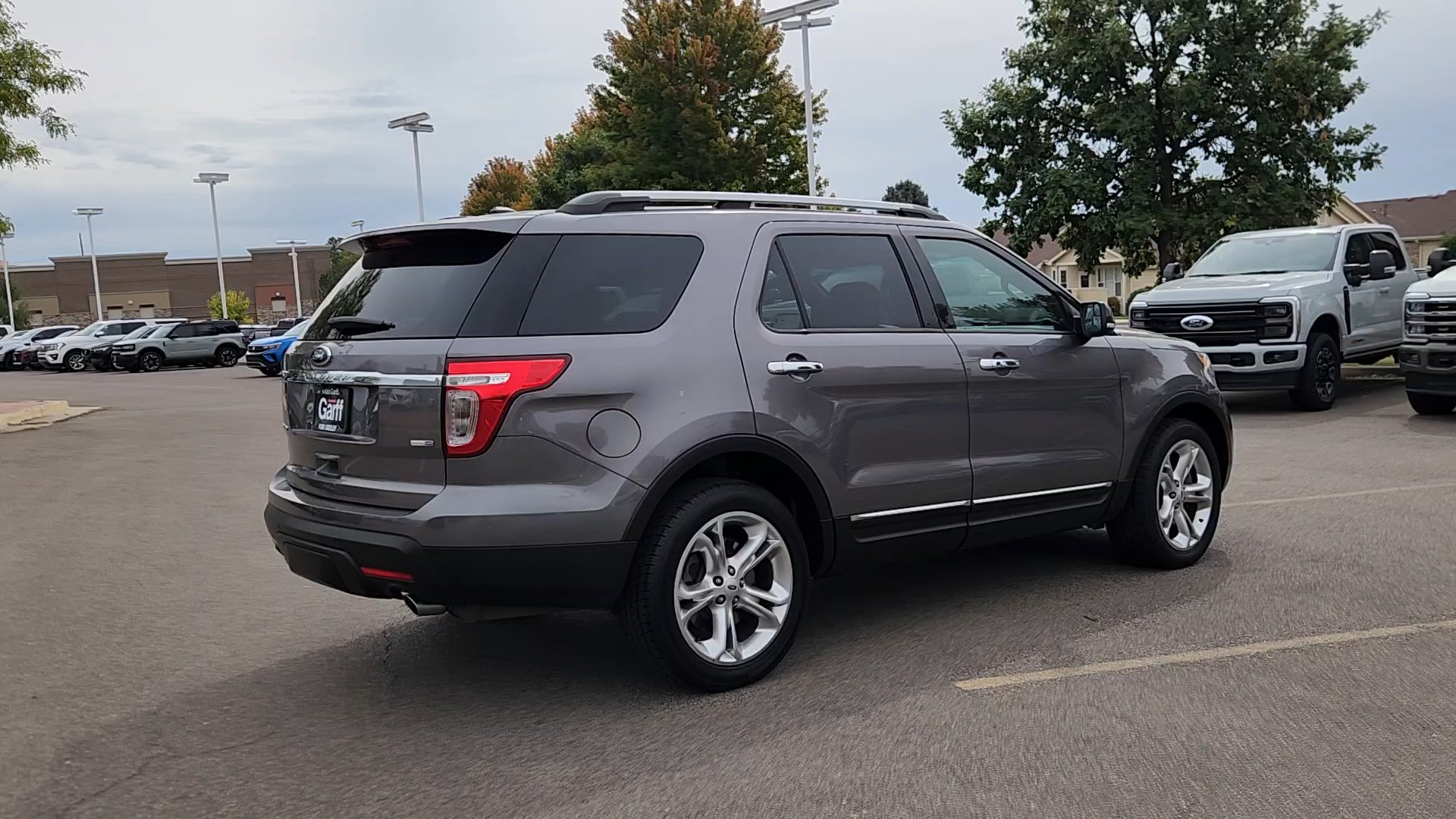 Used 2014 Ford Explorer Limited w/ Equipment Group 301A AWD/4WD image 13